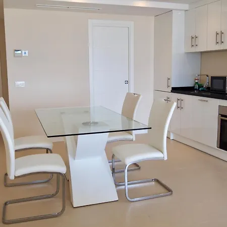 Luxurious In The Heart Of Puerto Banus Apartment *
