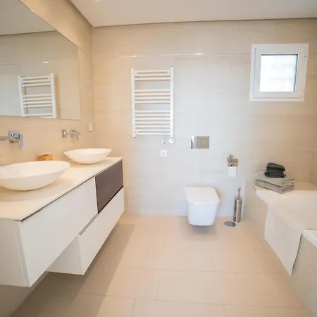 Luxurious In The Heart Of Puerto Banus Appartement *