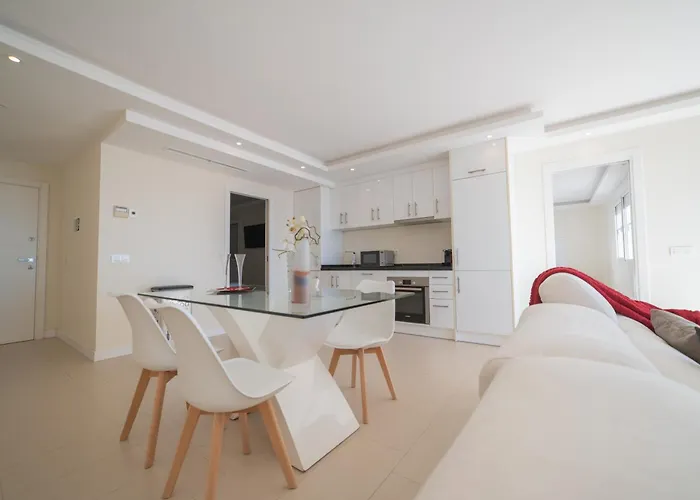 Luxurious In The Heart Of Puerto Banus Apartament