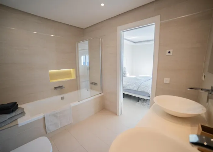 Luxurious In The Heart Of Puerto Banus Apartament Marbella